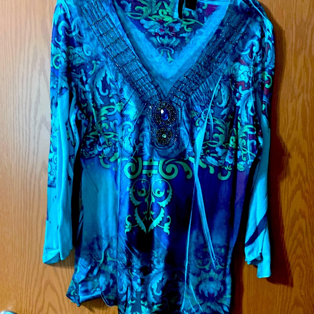 Beautiful top